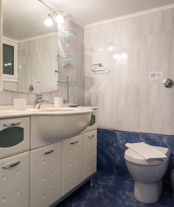 A Unique Apartment In The Historical Center-3Bds Atény Exteriér fotografie