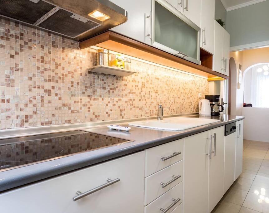 A Unique Apartment In The Historical Center-3Bds Atény Exteriér fotografie